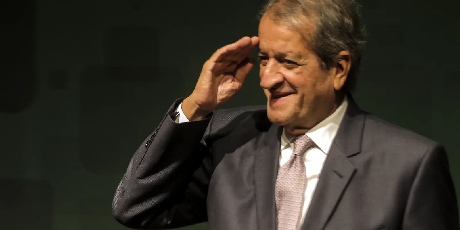 PL de Costa Neto admite triunfo de Lula y pide aclaraciones
