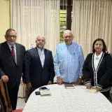 Delegación opositora dialoga con cardenal Porras sobre llevar