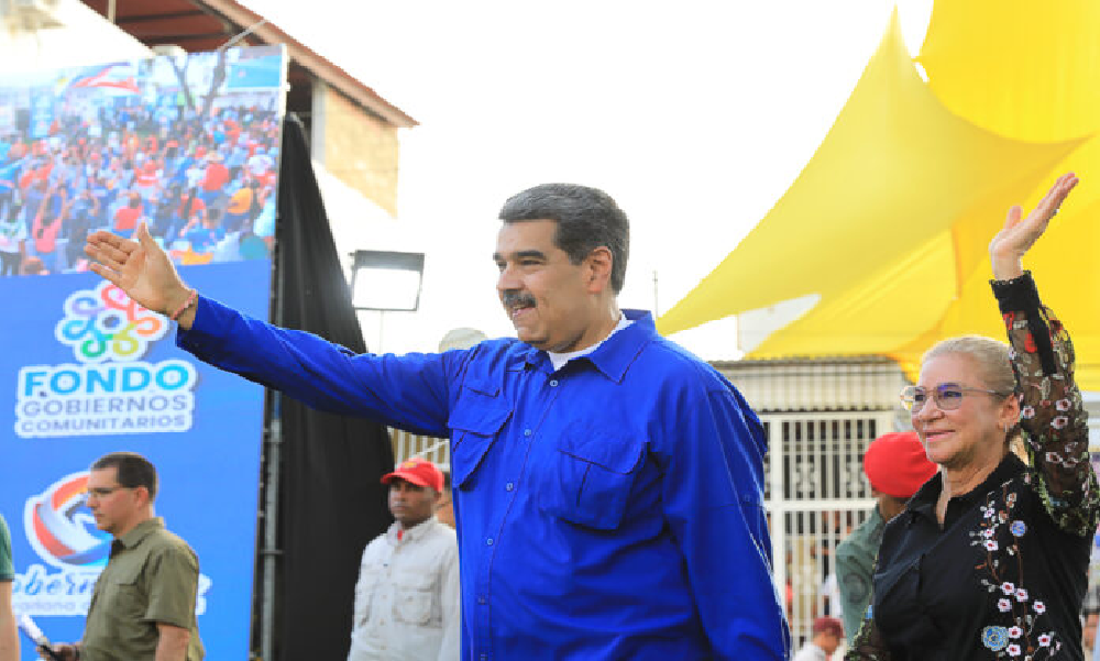 Maduro a candidatos inhabilitados: "No te vistas que no vas"