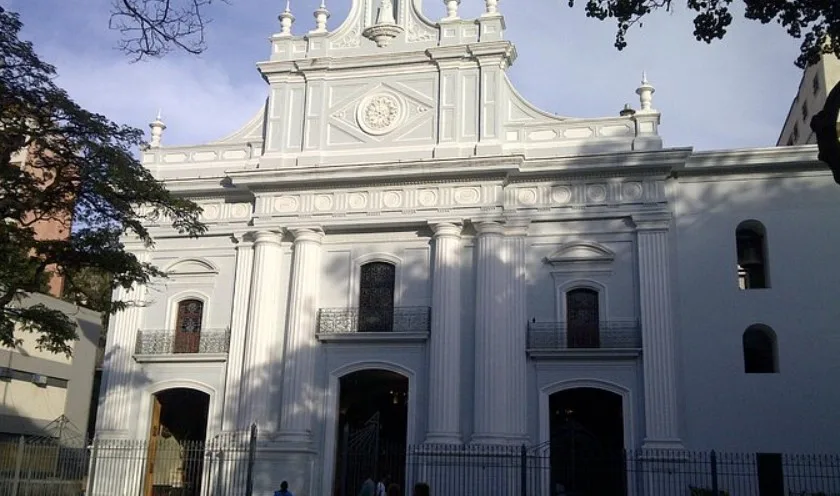 Santuario de Caracas recibe etiqueta amarilla tras terremotos del 24