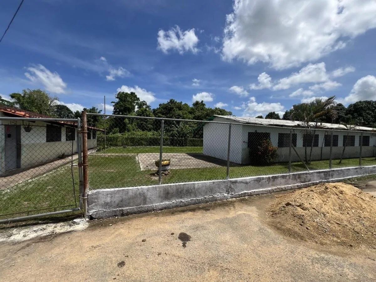 Escuela Wilmer Velásquez sigue sin clases presenciales