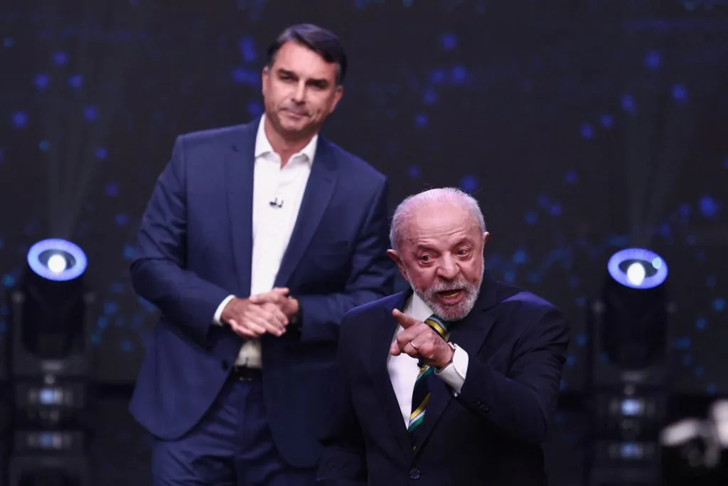 Lula dice que debatir con Flávio Bolsonaro le incomodó