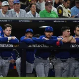 Cachorros sufren barrida ante Padres y se despiden