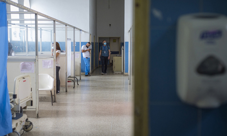 Bajo porcentaje de población en el país posee seguro médico