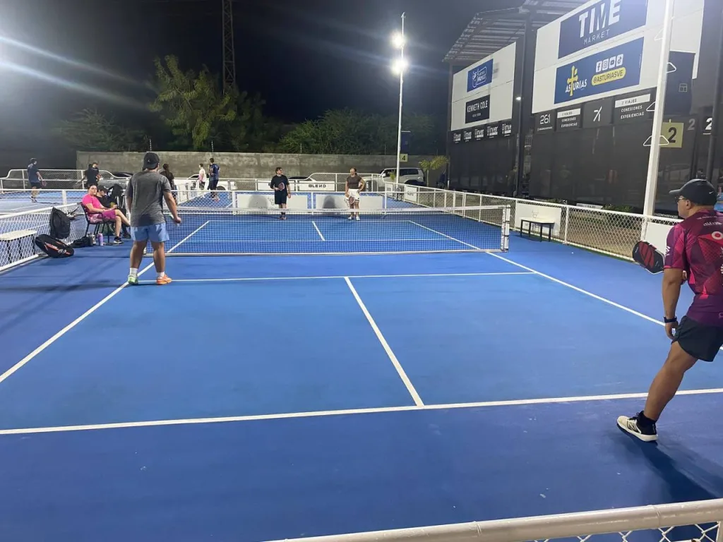 Arranca en Maracaibo la Copa Ciudad de Pádel