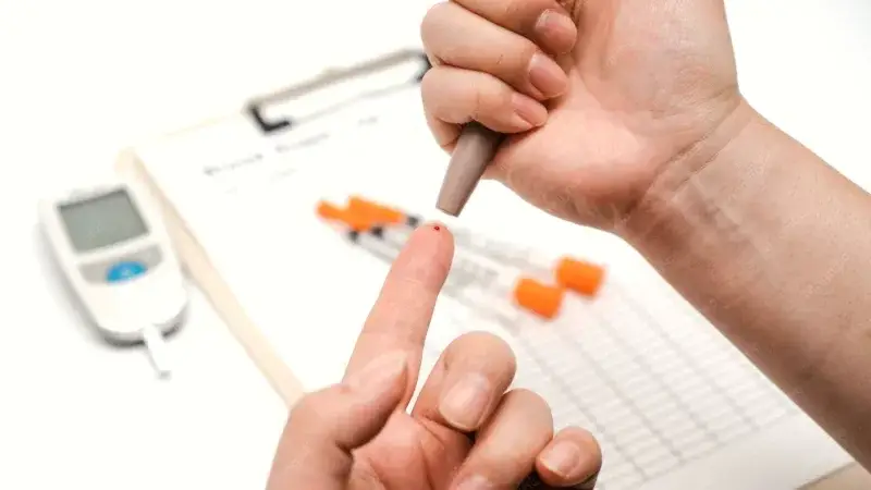 Una prueba casera mide 7 señales y estima riesgo de prediabetes