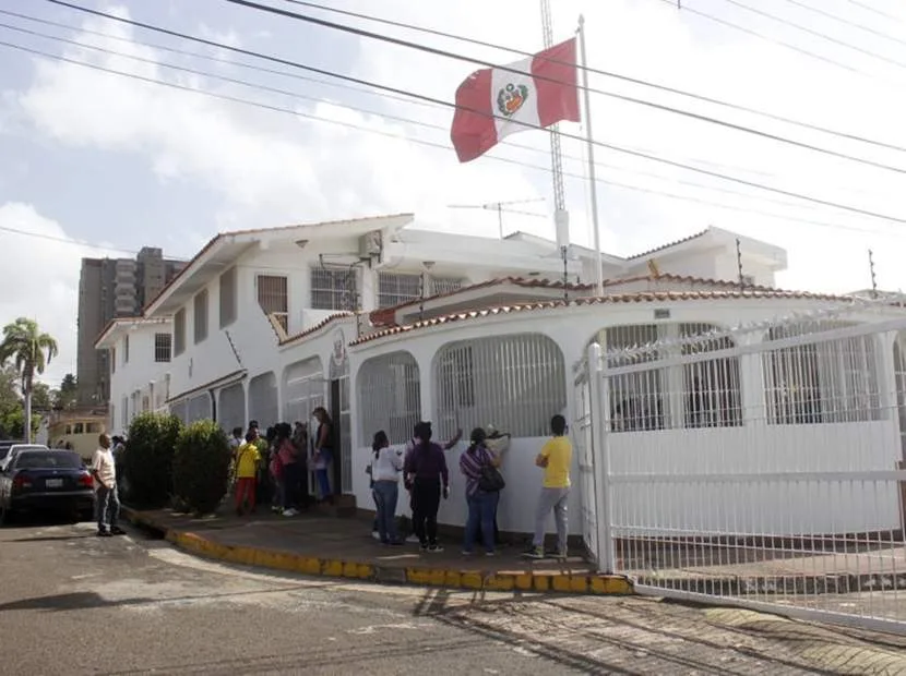 Perú y Venezuela reactivarán sus consulados tras acuerdo