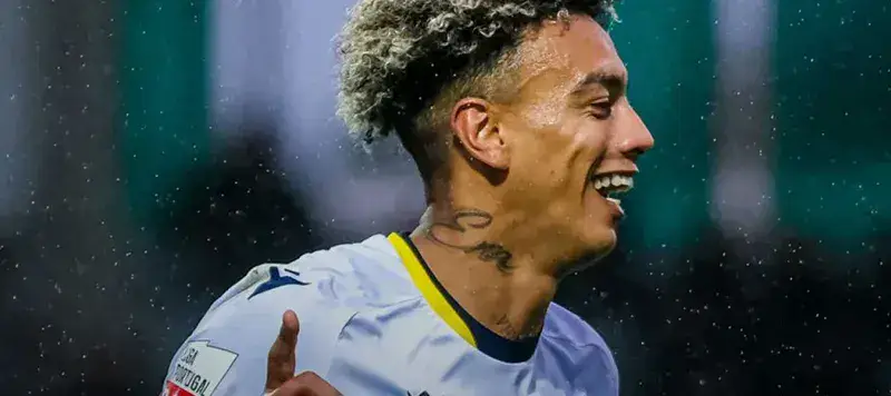 Jhonder Cádiz anotó en el triunfo de Famalicao