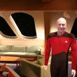 Alojamiento de la tripulación del Enterprise D con el capitán Jean-Luc Picard