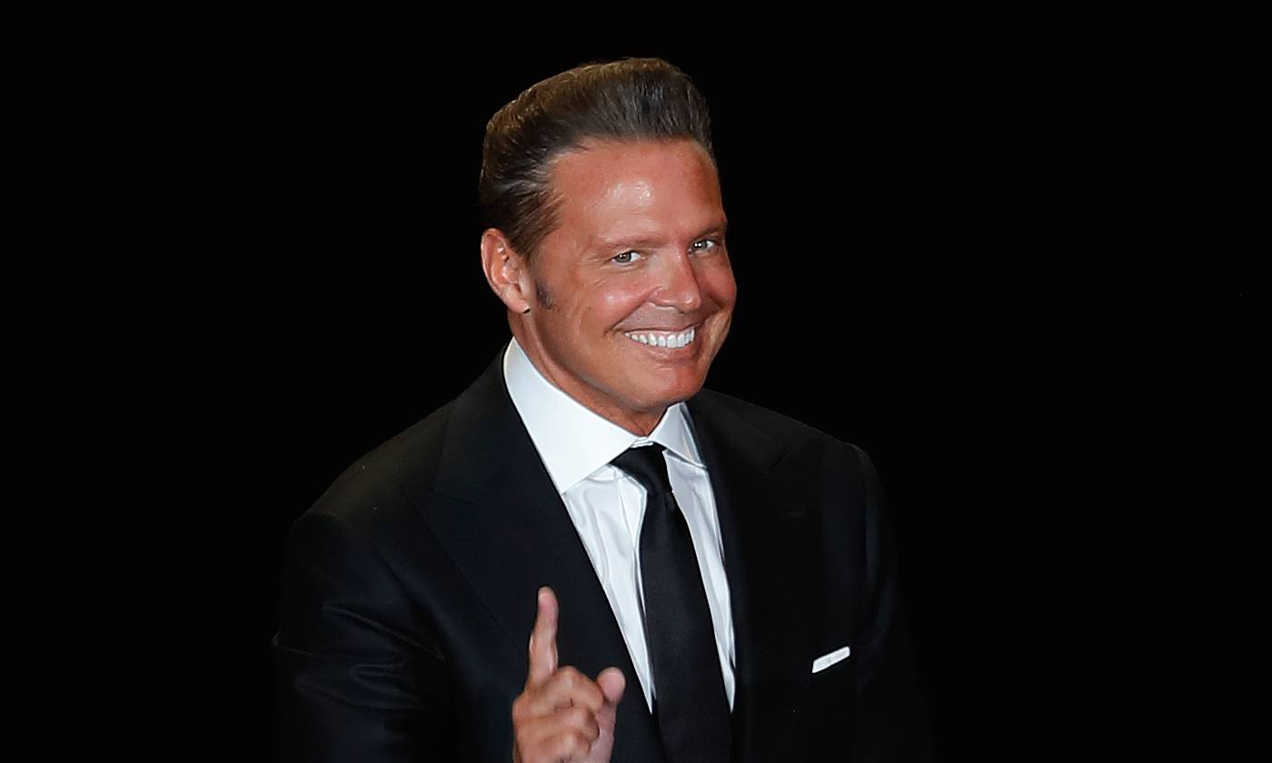 Luis Miguel anuncia gira de 43 conciertos para 2023