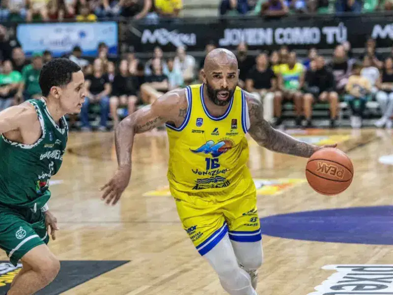 Marinos derrotó a Guaiqueríes 71-68 y tomó ventaja en la Gran Final