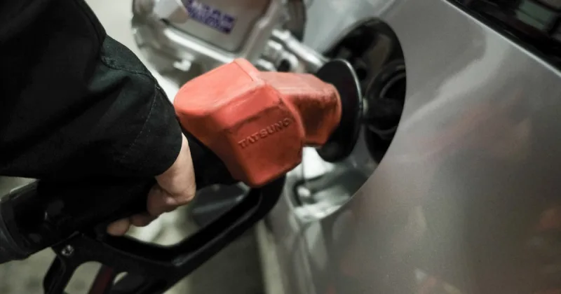Costo de llenar el tanque en América Latina según el ingreso
