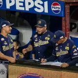 Magallanes remontó a Cardenales y logró su primer triunfo