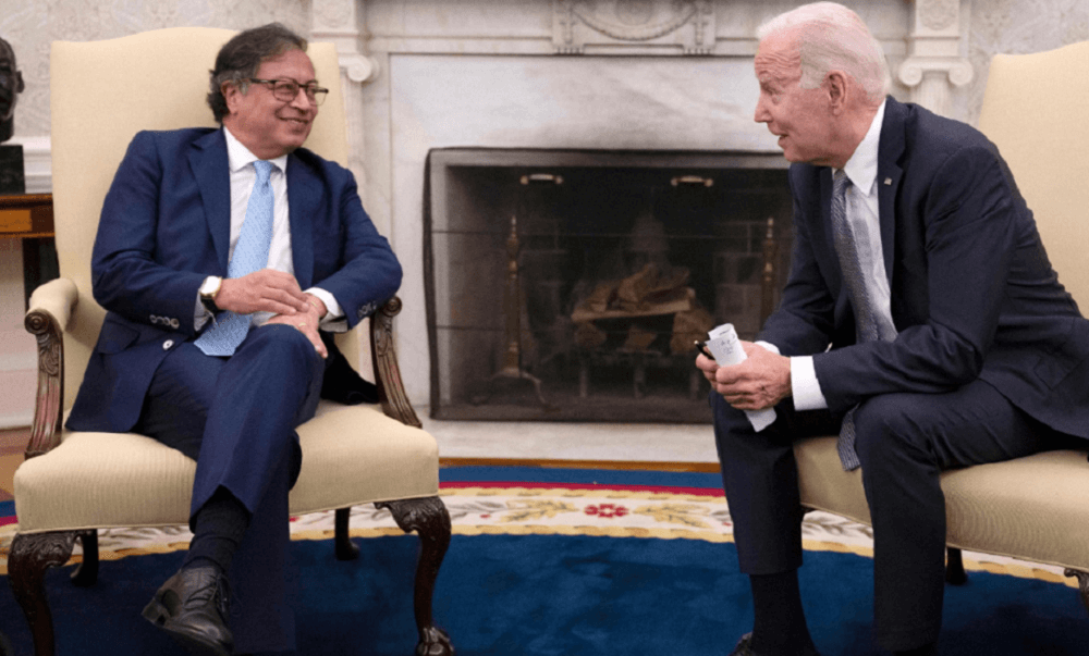 Petro solicita a Biden retirar sanciones a Venezuela si hay mejoras electorales