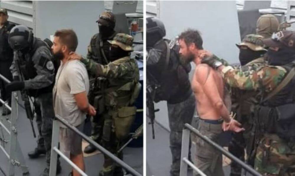 Gobierno libera y entrega a dos exmilitares estadounidenses
