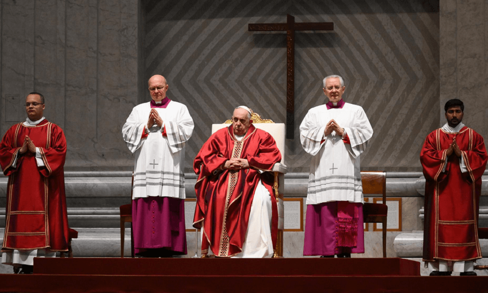 El Papa incluye la violencia en Sudamérica en su Vía Crucis