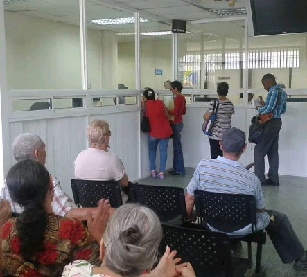
				Servicio de odontología de LUZ activa consultas de medicina familiar en horario vespertino			